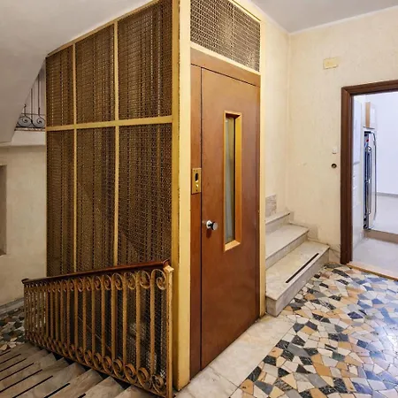 Simona's Vatican Apartment